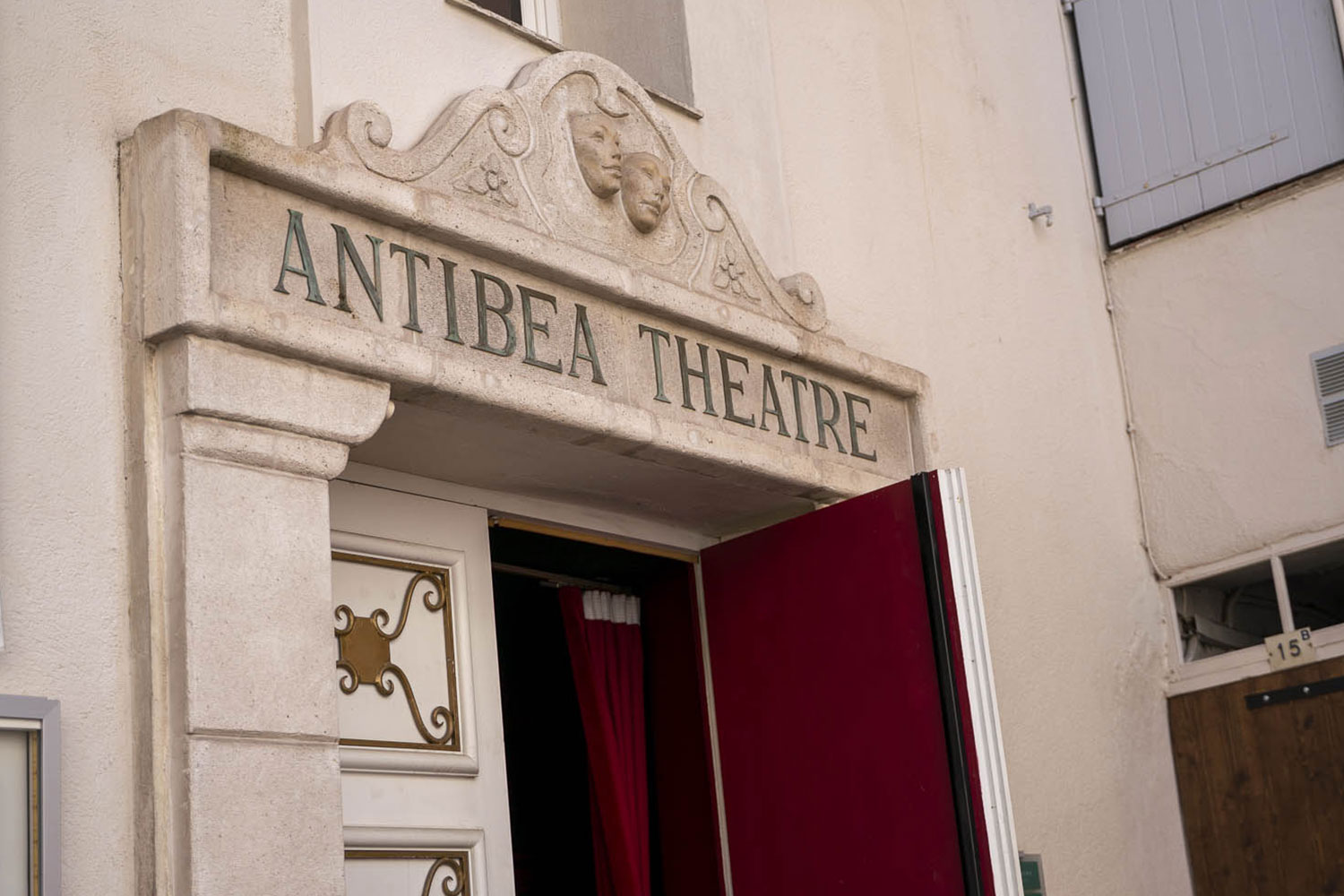 "Alice contre la reine de coeur" - Théâtre Antibea